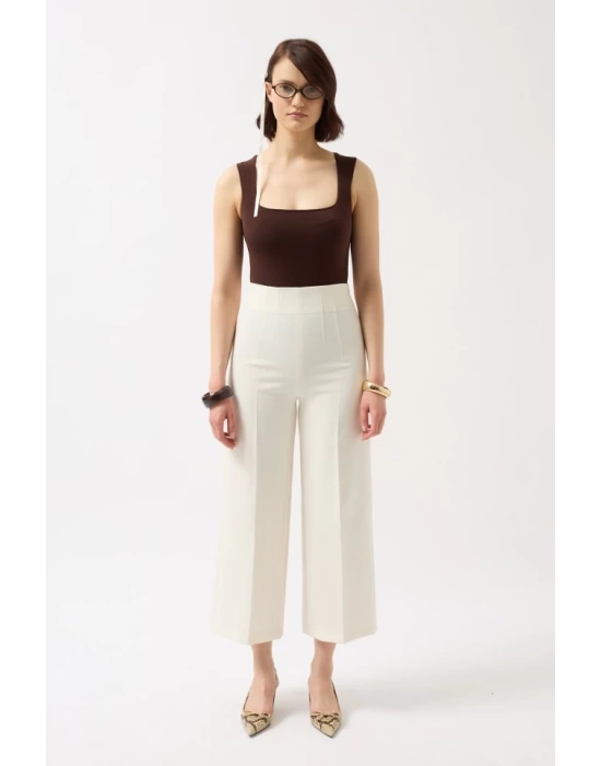 Kare Yaka Kalın Askılı Bodysuit