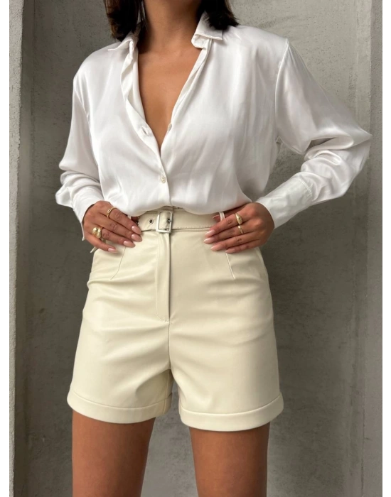 Kemerli deri şort krem h241003