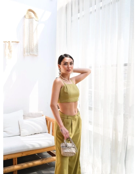 Keten Gi̇peli̇ Crop Ve Pantolon İki̇li̇ Takim