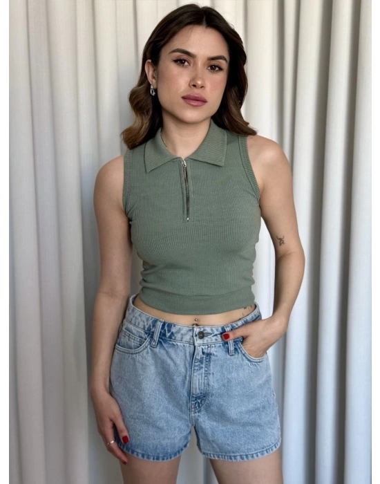 Kısa fermuarlı crop