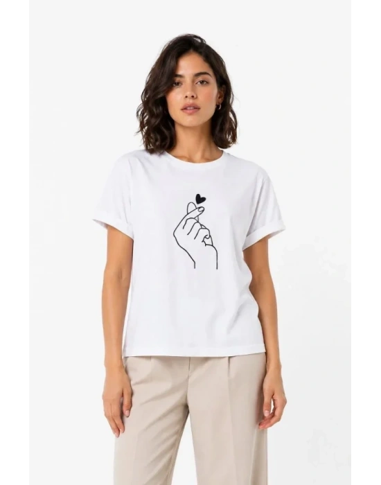 Kore Parmak Kalp Aşk Temalı Minimal Baskılı Tişört Yazlık Kısa Kol T-Shirt  - Beyaz