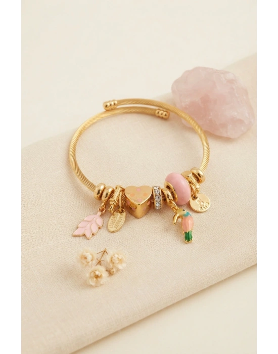 Kuş Figürlü Pembe Charmlı Gold Renk Bileklik