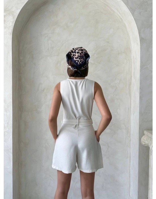 Kuşaklı şortlu tulum
