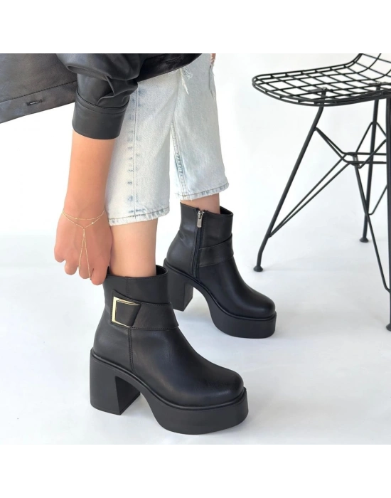 Lonji Siyah Cilt Topuklu Bot