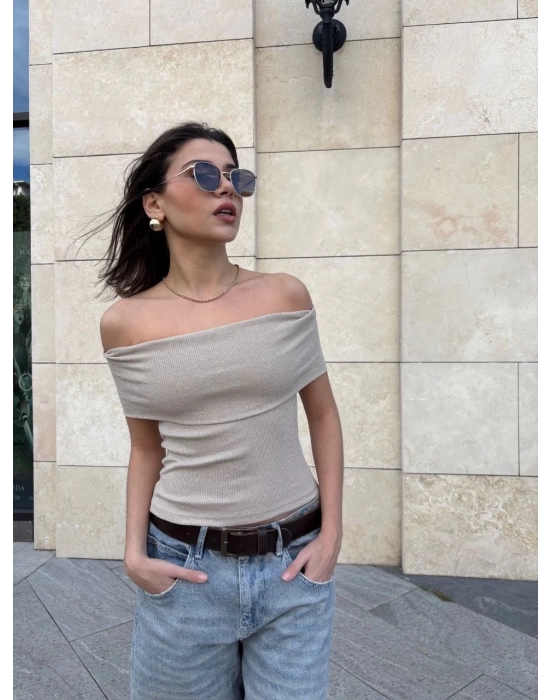 Madonna yaka sıfır kol bluz