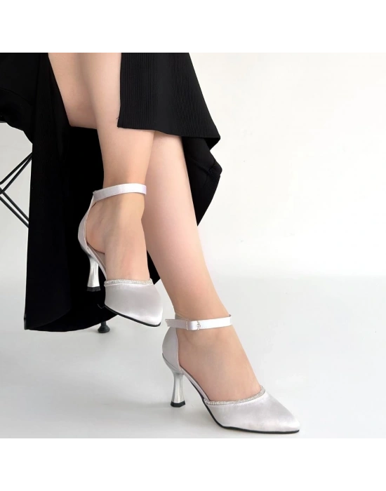 Mejja Gri Saten Topuklu Ayakkabı