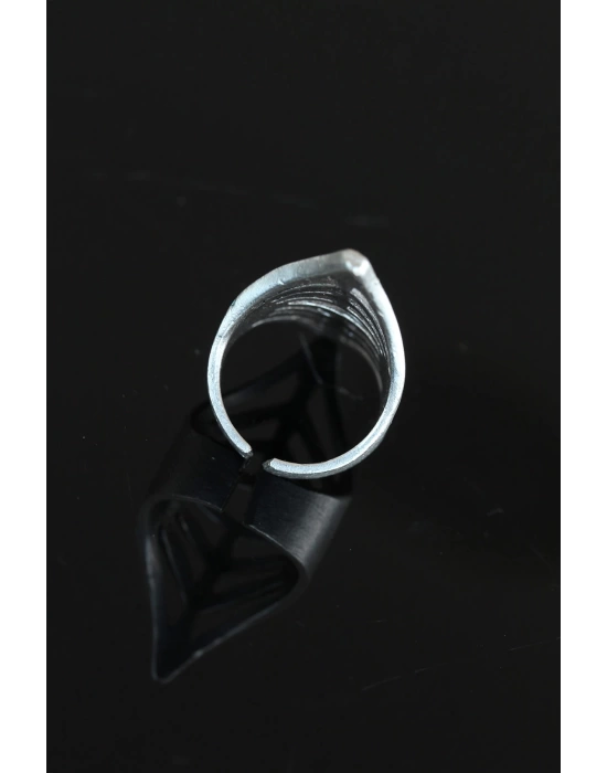 Metal Eskitme Gümüş Renk Otantik Ayarlamalı Bayan Yüzük