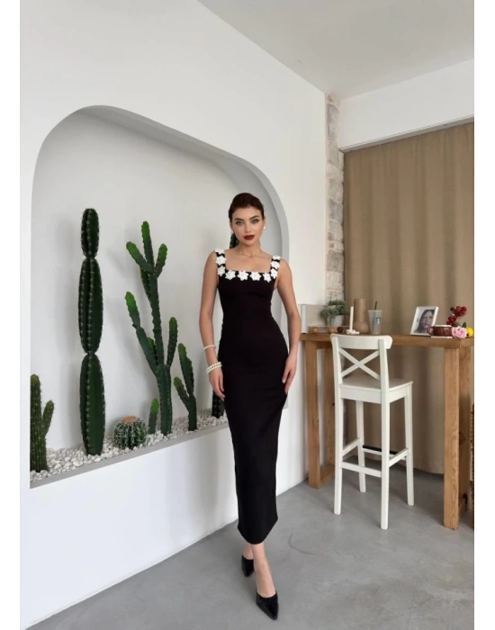 Mıng Çiçek Detaylı Elbise
