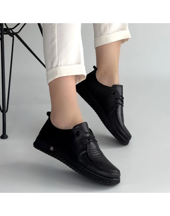 Mopin Siyah Deri Bağcıklı Spor Ayakkabı