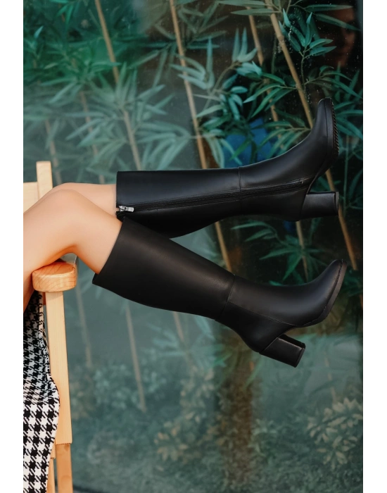 Morena Siyah Cilt Çizme
