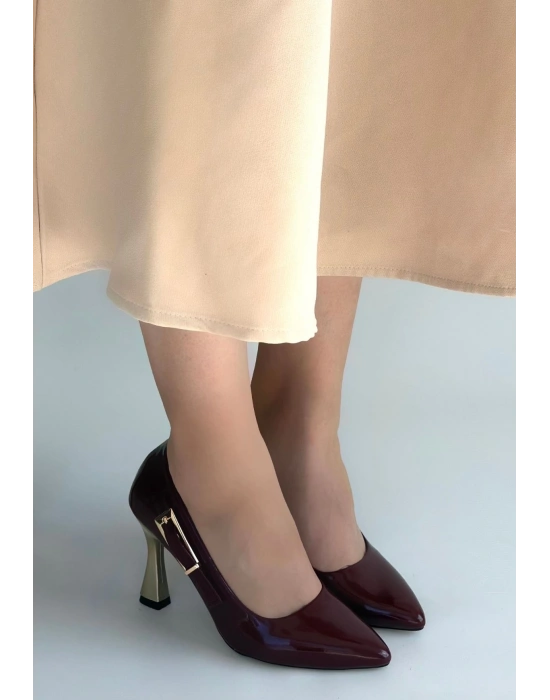 Motya Bordo Rugan Topuklu Ayakkabı