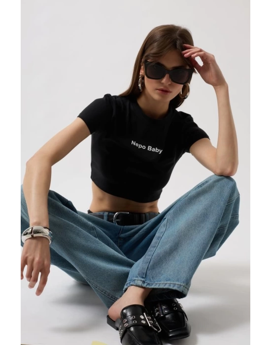 Nepo Baskılı Crop T-Shirt