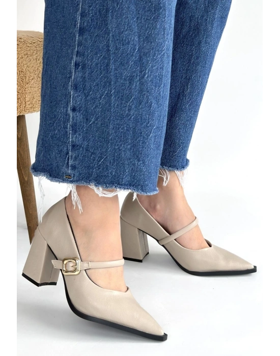 Nıvra Bej Cilt Topuklu Ayakkabı