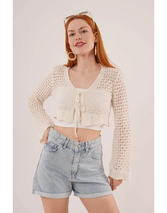Ön Bağlamalı Ajurlu Crop Krem Hırka
