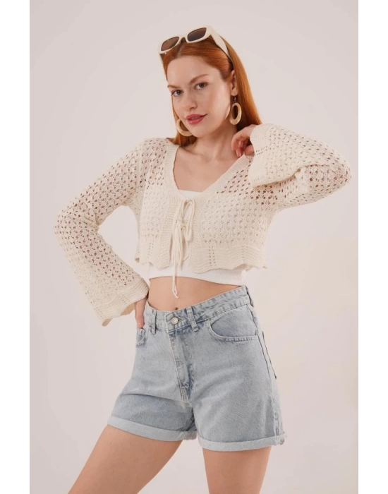 Ön Bağlamalı Ajurlu Crop Krem Hırka