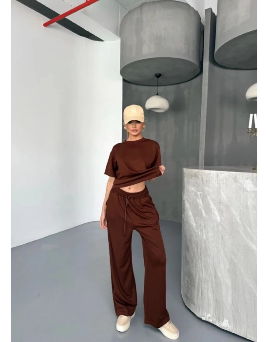 Osy Modal Yumuşak Dokulu Kumaş Kısa Kollu Bluz Rahat Pantalon Ikili Takım- Kahverengi
