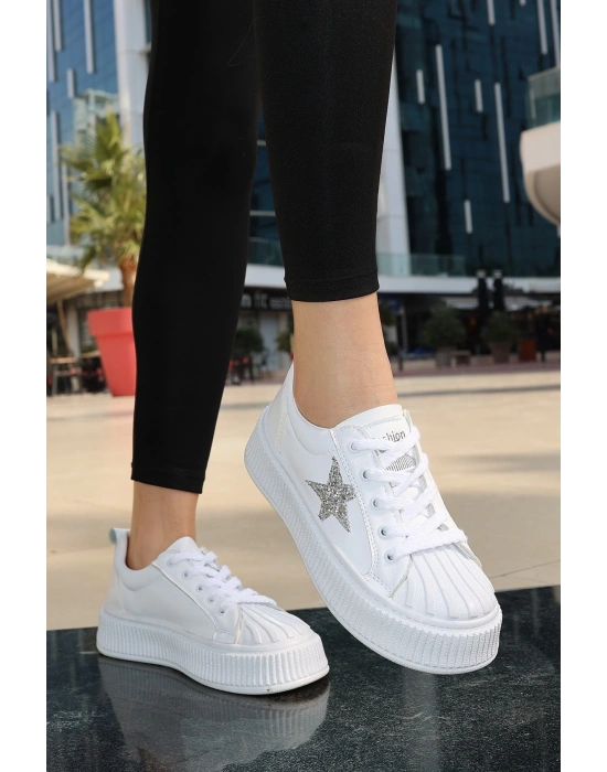 Piata Beyaz Cilt Bağcıklı Spor Ayakkabı