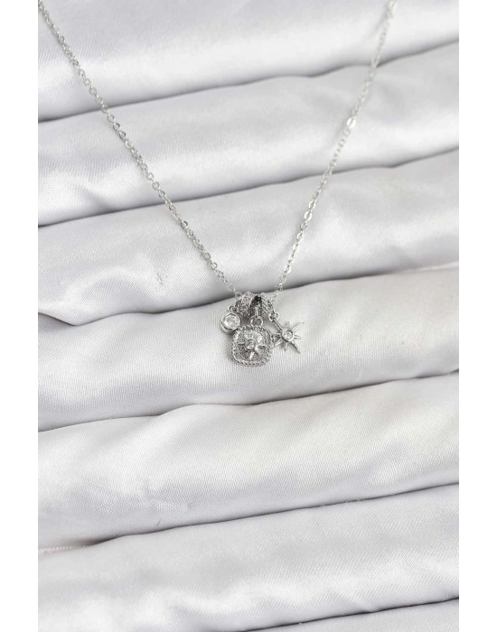 Pirinç Gümüş Renk Minimal Charmlı Kadın Kolye