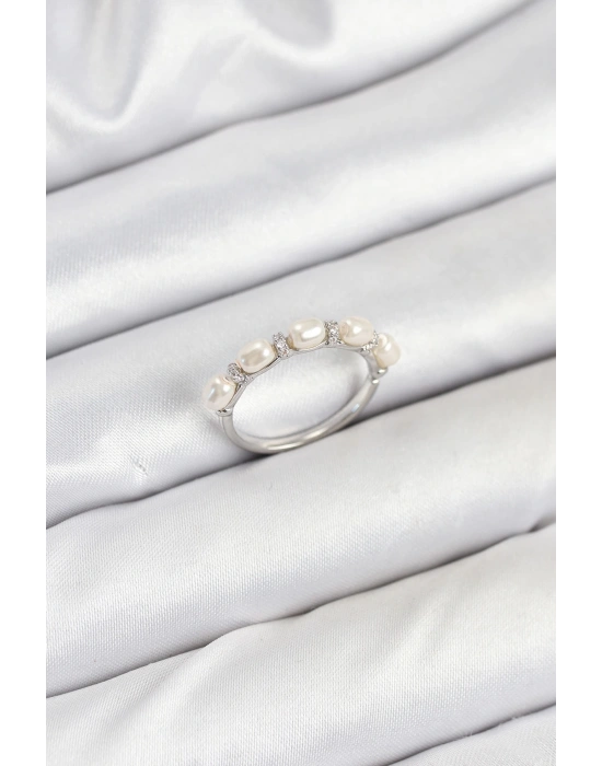 Pirinç Gümüş Renk Sıralı İncili Kadın Yüzük