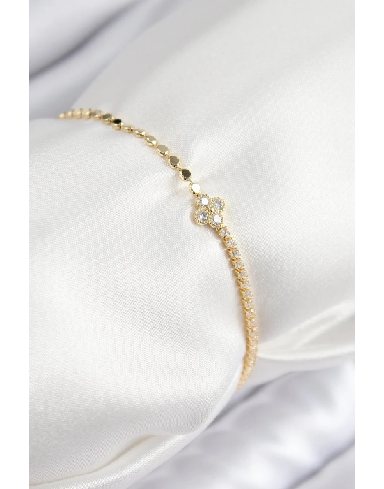Pirinç Zirkon Taşlı Yonca Model Ezme Zincir Gold Renk Kadın Bileklik