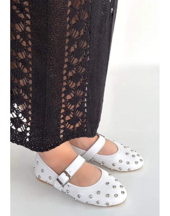 Ritta Beyaz Cilt Kemerli Babet Ayakkabı