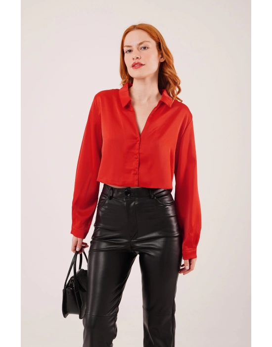 Saten Crop Model Kırmızı Gömlek