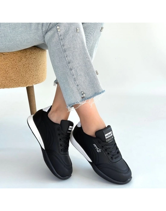 Tawen Siyah Cilt Bağcıklı Spor Ayakkabı