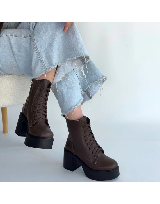 Tsan Kahverengi Cilt Bağcıklı Topuklu Bot