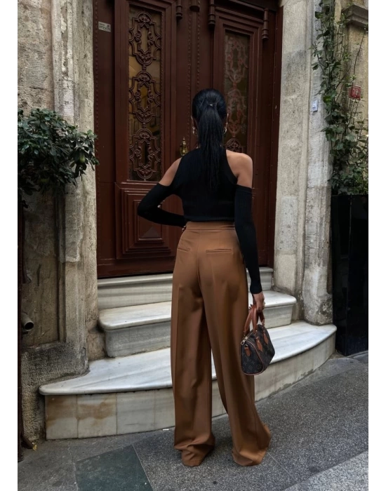 Üç Düğme Detayli Palazzo Pantolon