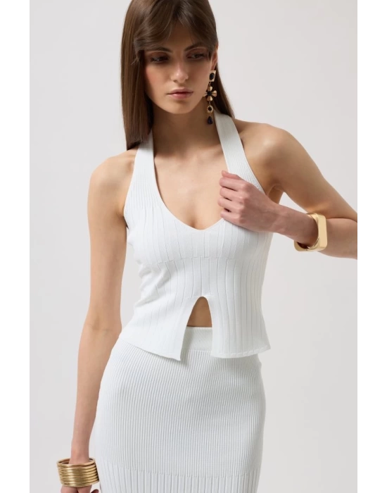V Detay Dokulu Crop Bluz