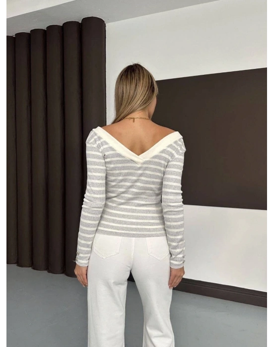V yaka kol ve yaka düğmeli bluz gribeyaz A4047
