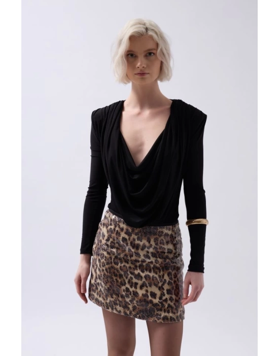 Vatkalı Degaje Yaka Bodysuit