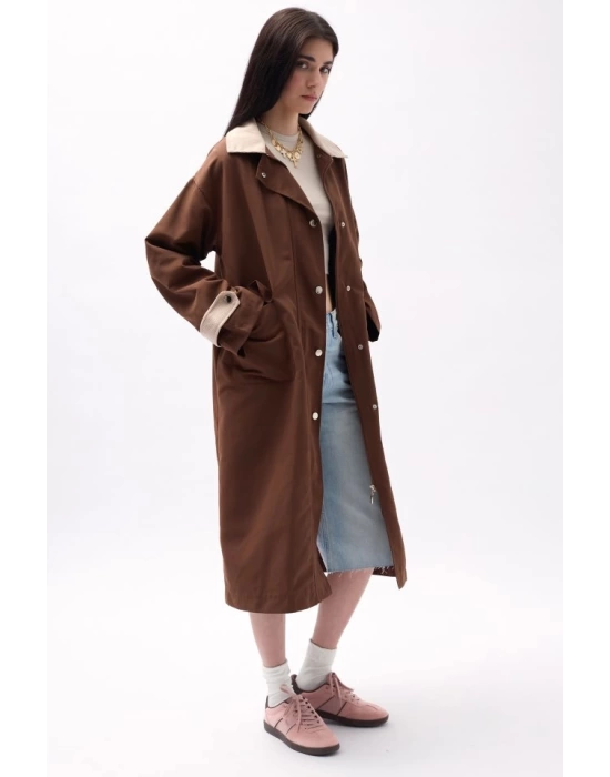 Yaka Detaylı Oversize Trençkot