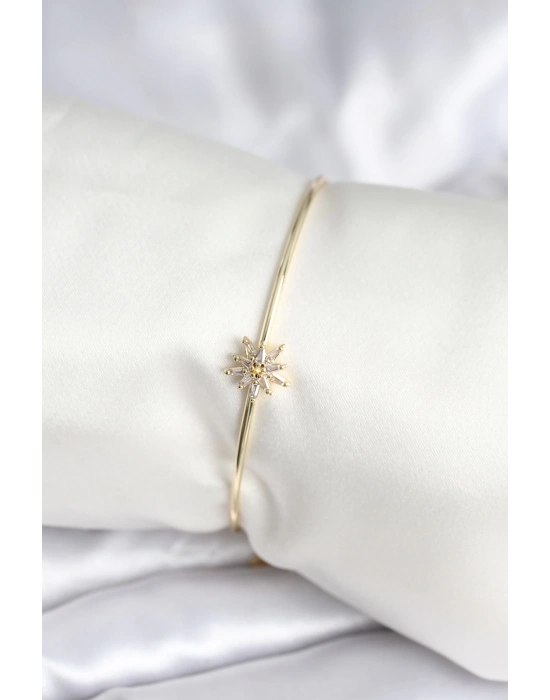 Yıldız Figürlü Gold Renk Pirinç Kadın Bileklik