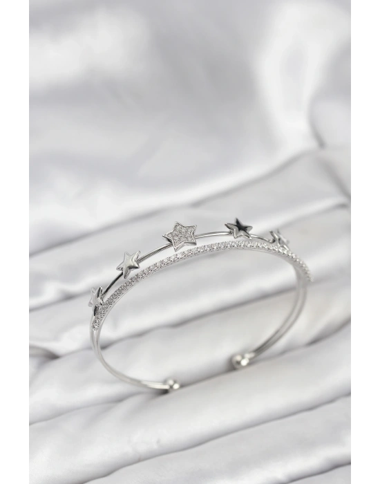 Yıldız Model Gümüş Renk Pirinç Kadın Bileklik