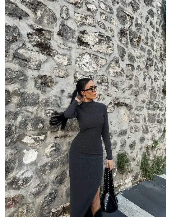 Yırtmaçlı kalın bürümcük uzun elbise siyah