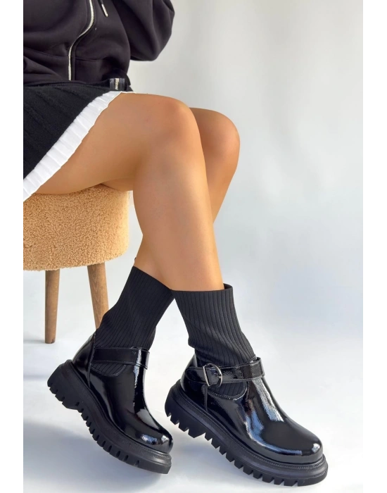 Zerta Siyah Rugan Streçli Bot