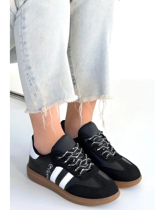 Zerti Siyah Cilt Bağcıklı Spor Ayakkabı