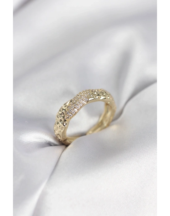 Zirkon Taşlı Puntalı Gold Renk Kadın Yüzük