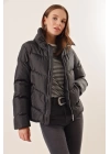 5124 Siyah Dik Yaka Şişme Mont