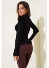 Basic Parmak Geçirme Detaylı Bluz siyah T4266