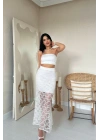 Beyaz Dantel Detaylı Etek