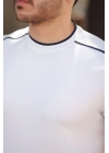 Erkek Omuzlar çizgi Detaylı Kısa Kollu T-shirt