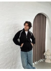 Erkek Oversize Dik Yaka Fermuarlı Sweatshirt - Zincir Nakışli Kanguru Cepli - Siyah