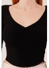 Geniş Yaka Siyah Basic Body Bluz