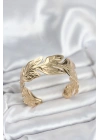 Gold Renk Pirinç Levha Yaprak Model Kadın Bileklik