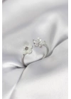 Gümüş Renk Sedefli Çiçek Model Kadın Yüzük
