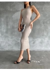 Halter elbise