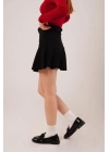 İçi Şortlu Siyah Mini Etek