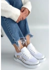 Junda Beyaz Cilt Bağcıklı Spor Ayakkabı